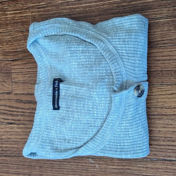 A&F waffle top - Picture 2 of 7